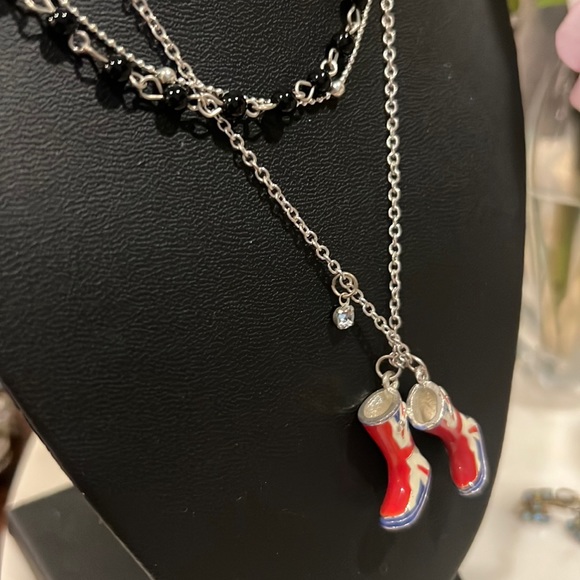 Bundle of 2 streetwear chain necklaces British Boots + minimalist black beaded - Picture 2 of 6